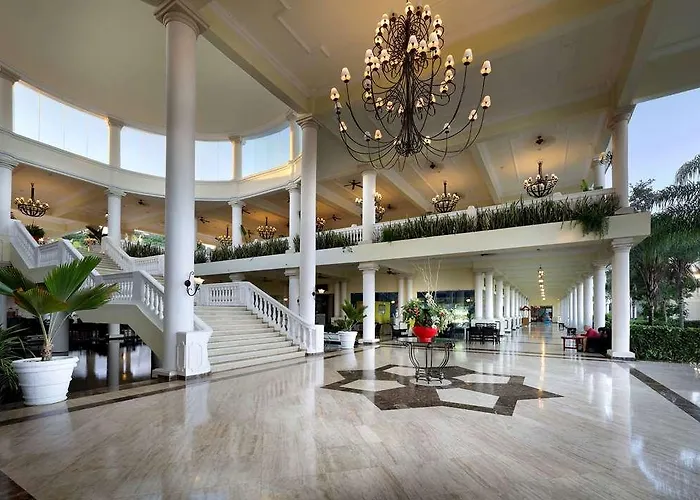Grand Palladium Jamaica, & * Montego Bay