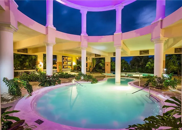Grand Palladium Jamaica, & * Montego Bay
