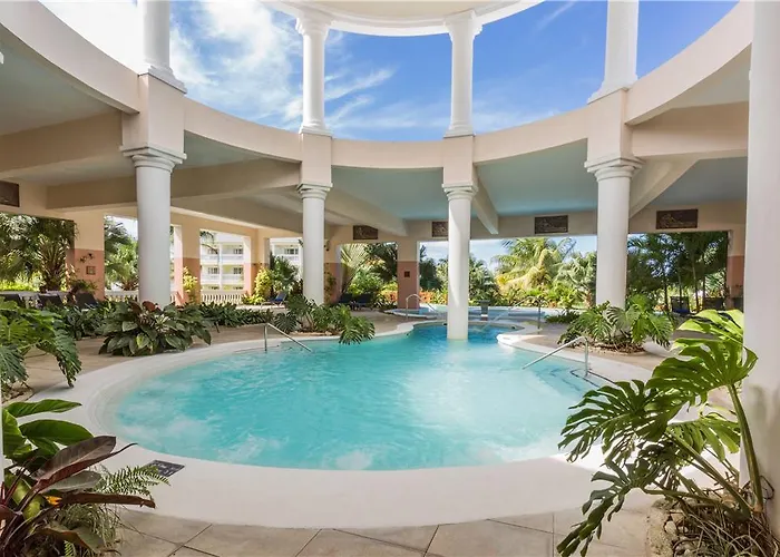 Grand Palladium Jamaica, & Hotel *