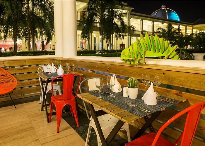 Grand Palladium Jamaica, & Hotel Montego Bay